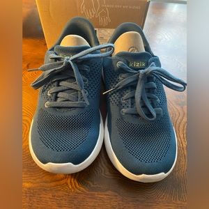 Kizik size 7 Lima shoes